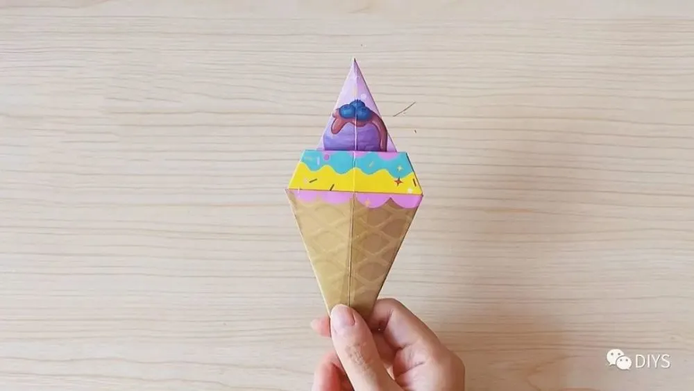 叠冰淇淋手机游戏_叠冰淇淋手机游戏叫什么_如何叠冰淇淋的步骤